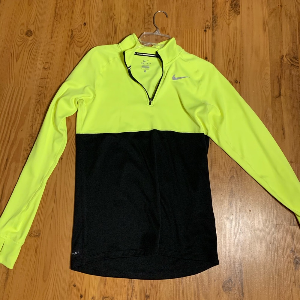 Nike Running Men’s Quarter-Zip